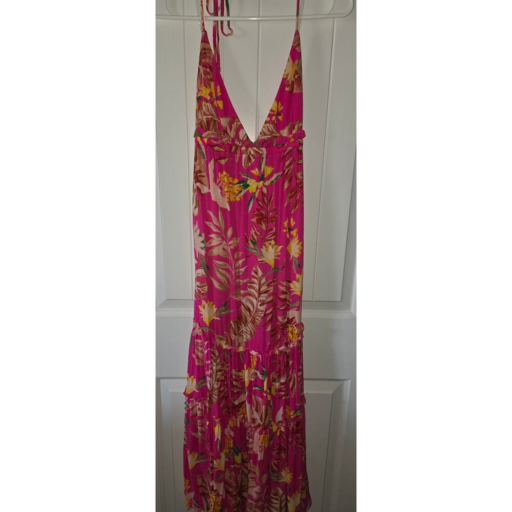 Altar'd State Tropical Tiered Maxi floral print NWT Size Medium ❤️